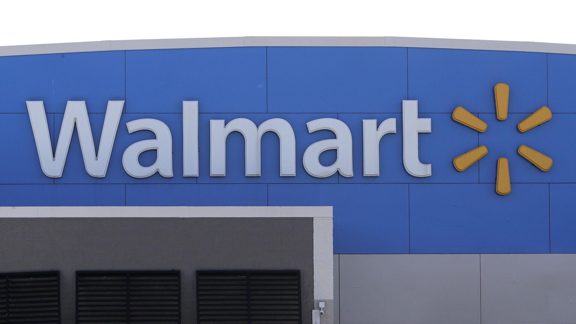 Walmart Removes Guns Ammunition On Display At Us Stores National News Martinsvillebulletin Com