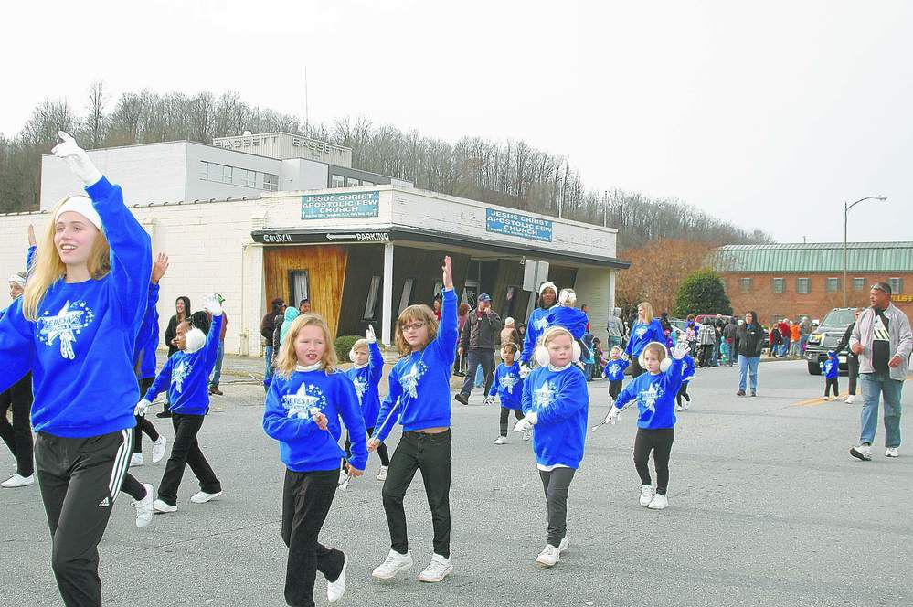 Bassett Christmas Parade 2016 Gallery
