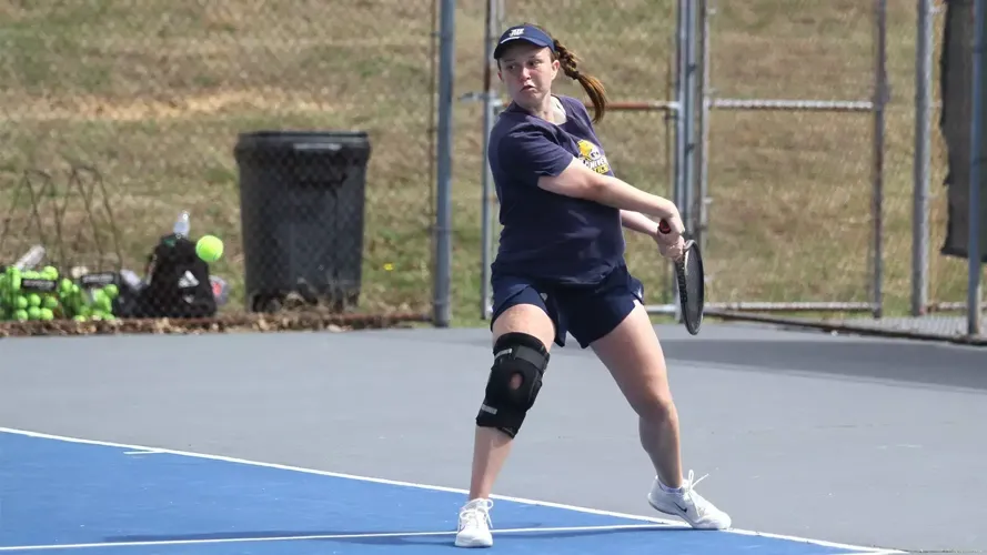 No. 75 women’s tennis race past Shenandoah in ODAC quarterfinals