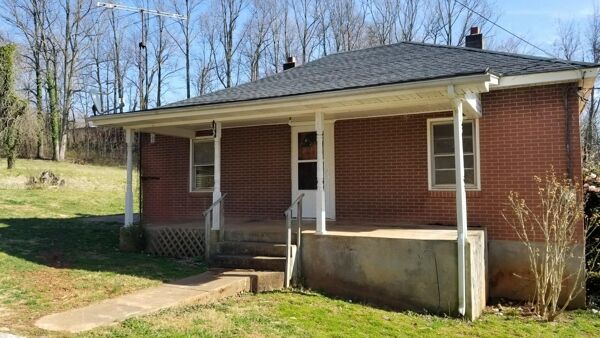 3 Bedroom Home in Ferrum - $92,000