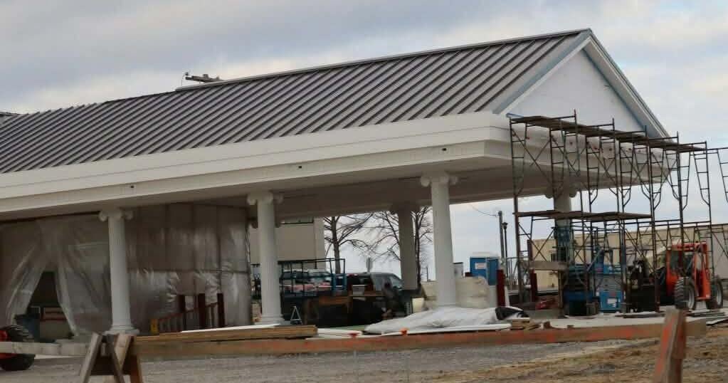 Administrative building, bank construction coming along