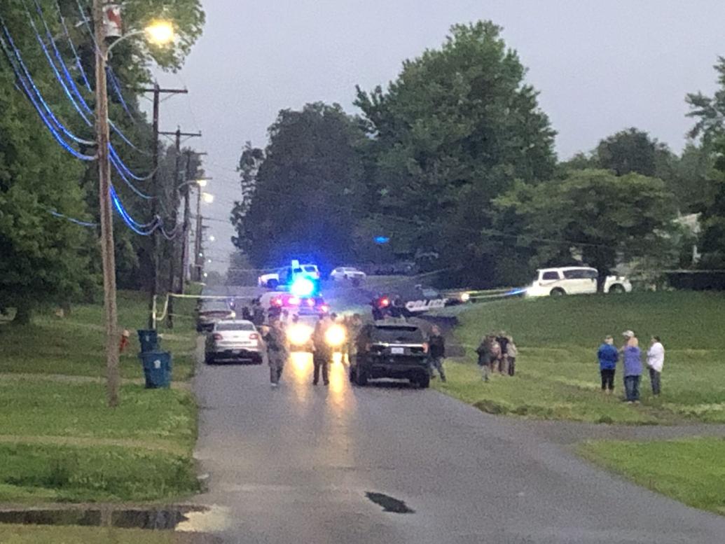 Attempted murdersuicide reported on South 10th Tuesday News