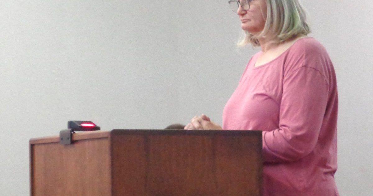 Woman pleads not guilty in dog abuse case | Local News | mayfield ...