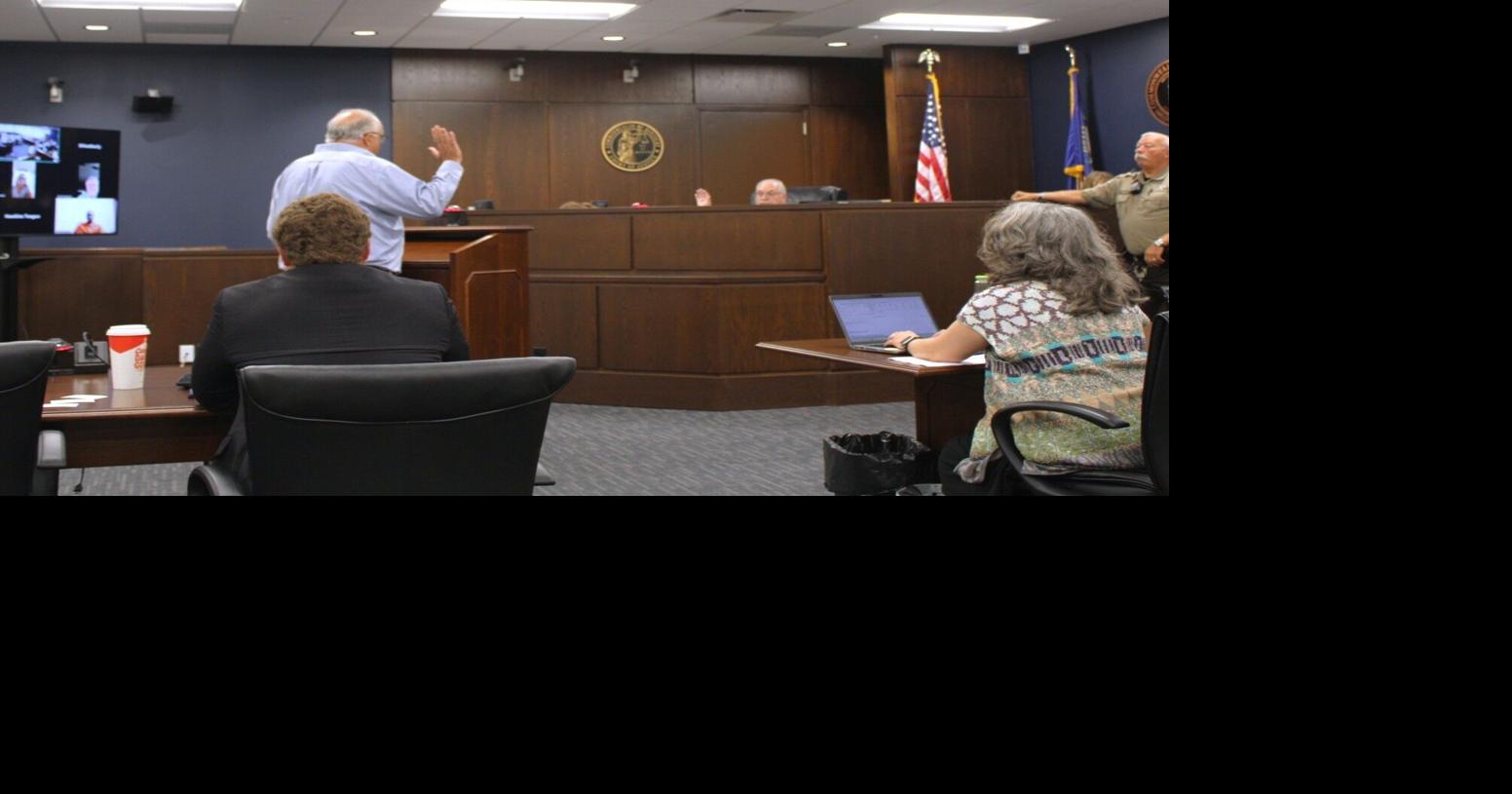 Murray insurance company owner charged with theft, fraud pleads not guilty at arraignment