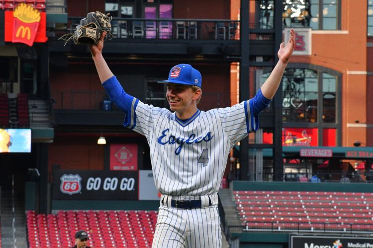 Eagles pick up a win, make memories at Busch Stadium | Sports ...