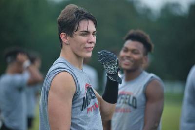 Mayfield S Neely Catches Eye Of U Of L Football Sports