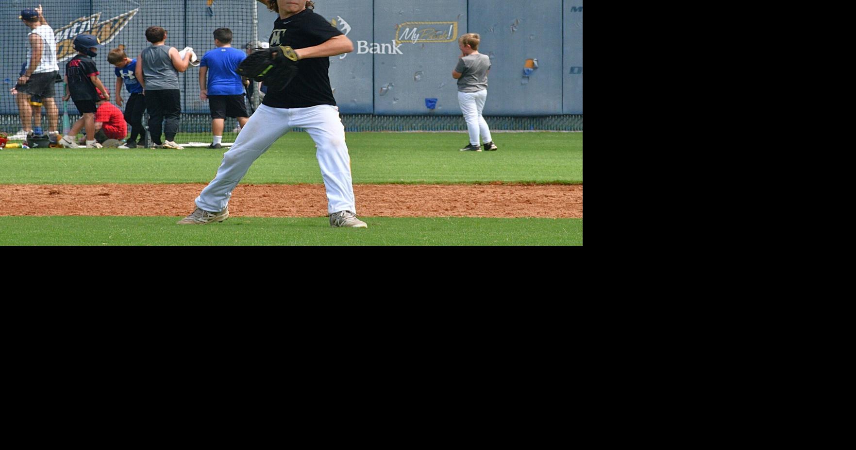Racers baseball hosts youth camp at Reagan Field | Sports | mayfield ...