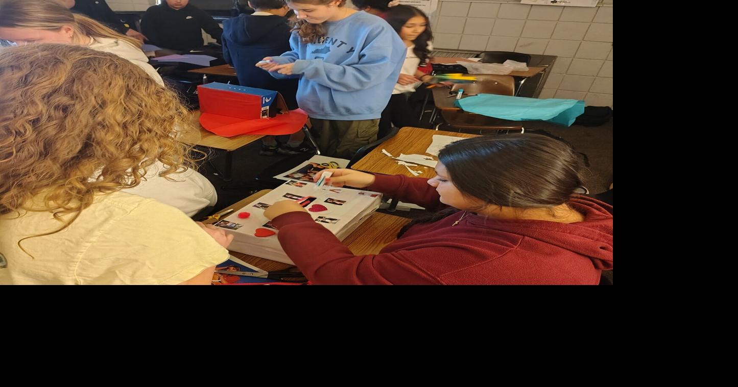 MMS students survey 90s pop culture through Valentine's project