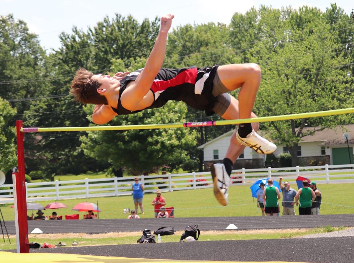 Neely Takes 2nd In High Jump Sports Mayfield Messenger Com