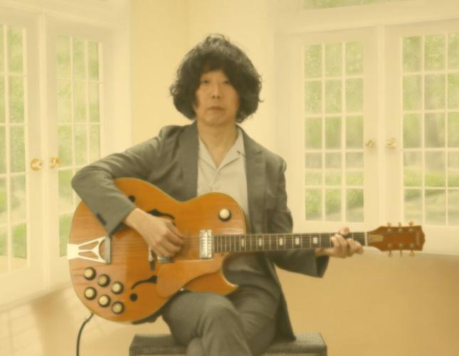 “Yoo-hoo” musician Shintaro Sakamoto said that traveling around France in his 20s affected him deeply. (Courtesy of Zelone Records)