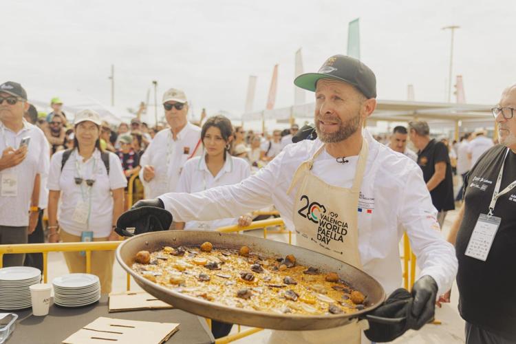 Last year's winner on World Paella Day was Frédéric Gallego.