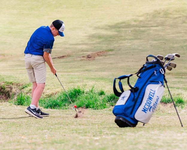 Tee time: Golf season in full swing for Titans, Lady Titans