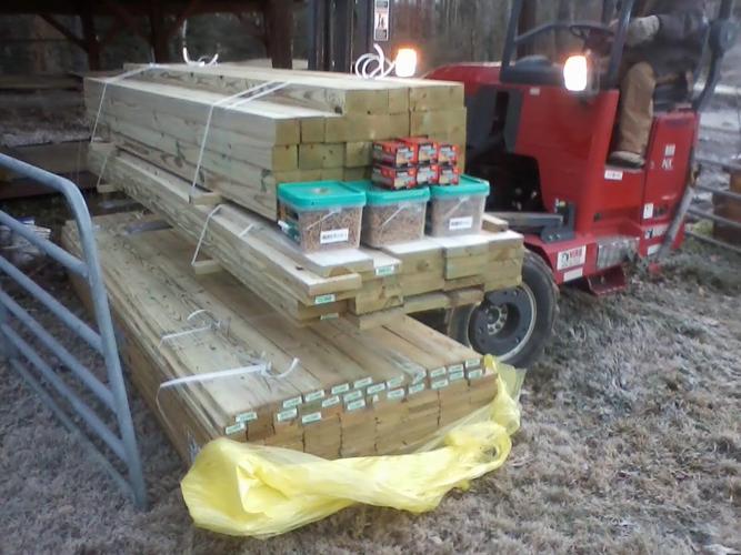 Local veteran gets new ramp with lumber donated by Lowe’s