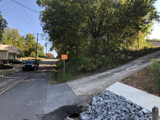 Ribbon-cutting ceremony held for Peavine Trail section on State Street in Marion