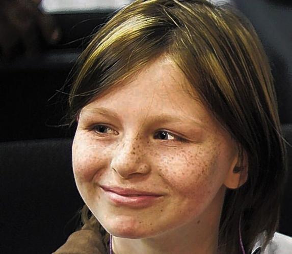 071223-hdr-news-ElisaBaker-p2