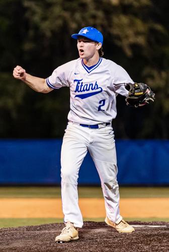 Nonconference blowout: Titans thump Mitchell as Smith, Duncan combine for no-hitter
