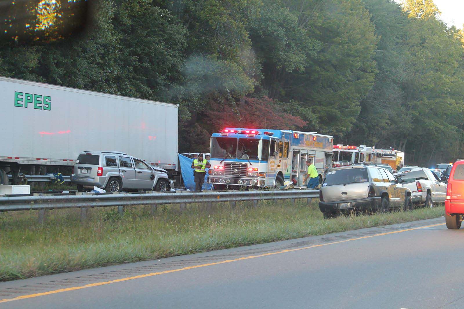 I-40 Accident Kills One, Closes Down Interstate For Two Hours