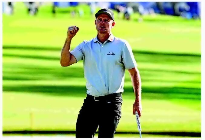 Rose takes on Tiger Woods, wins Farmers Insurance Open