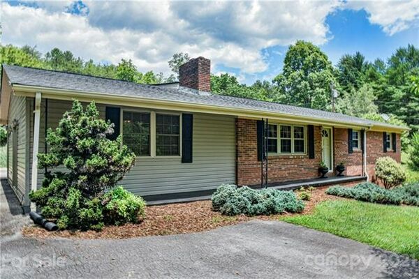 3 Bedroom Home in Old Fort - $399,999