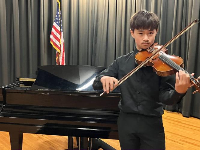 12xx25-hdr-news-viola-p1