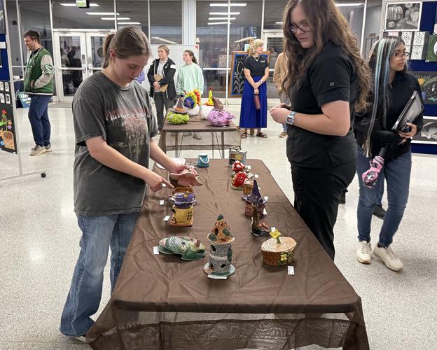 MHS Spring Art Show 7.jpeg