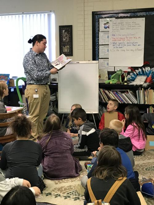 ‘Future Teachers’ get classroom experience Latest Headlines