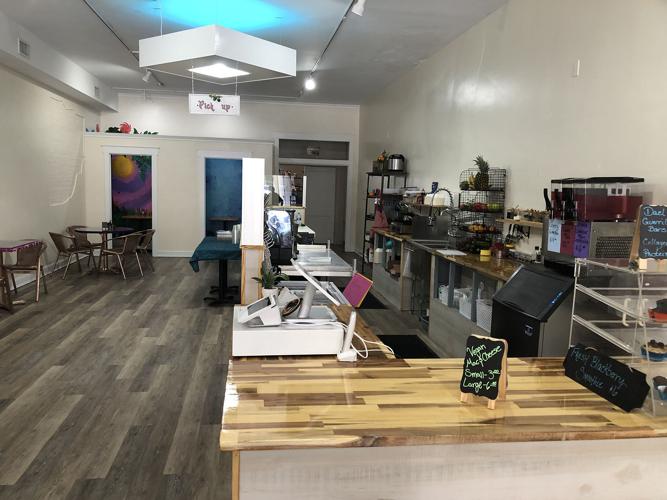 Reese’s Delectables serves sandwiches, smoothies, salads in downtown Marion