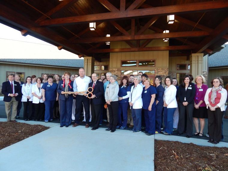 Marion Medical Plaza holds ribbon-cutting event