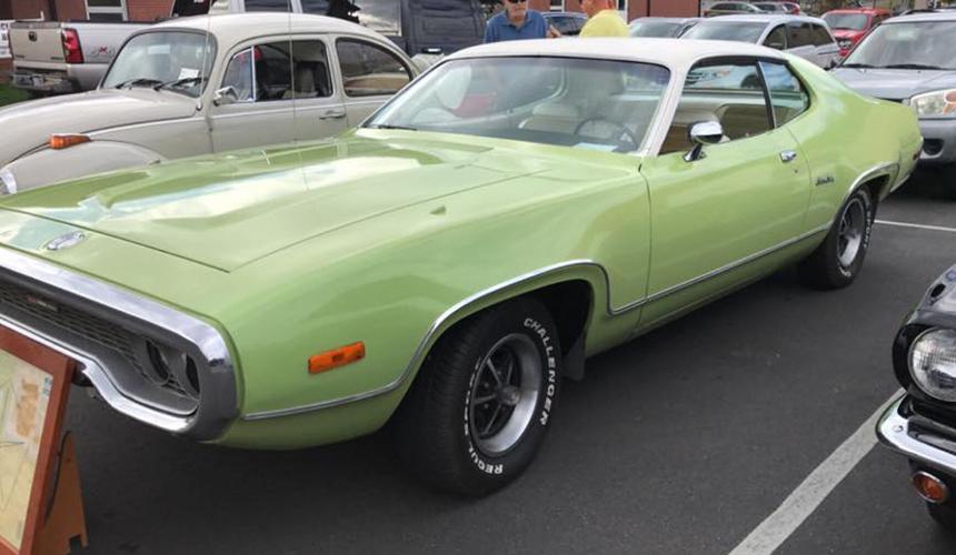 Clean green machine: Mostiller family's 1972 Plymouth Satellite Sebring