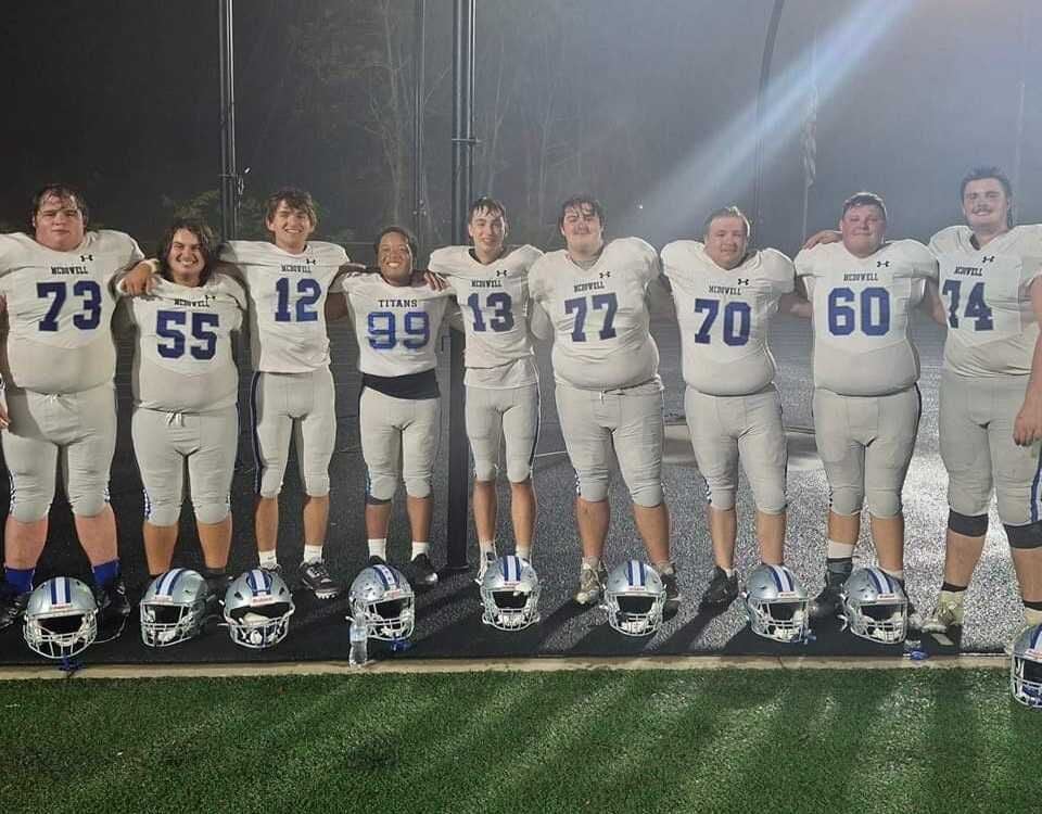 110524-mmn-sports-fbh-mcdowell-winners-p1