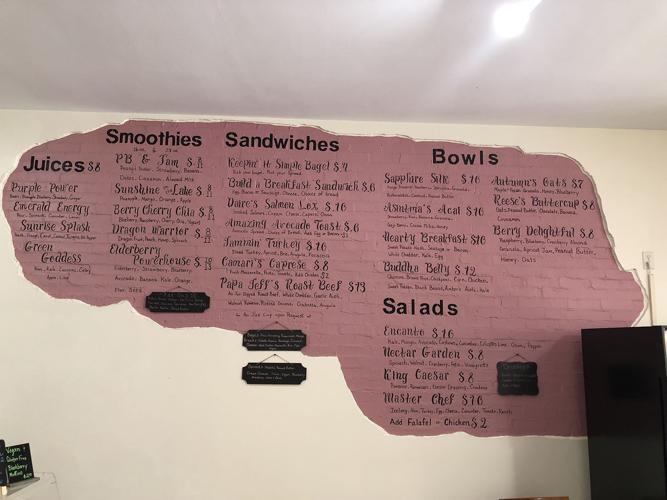 Reese’s Delectables serves sandwiches, smoothies, salads in downtown Marion