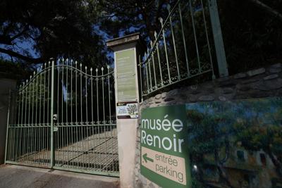 Thieves steal paintings from Renoir Museum on French Riviera