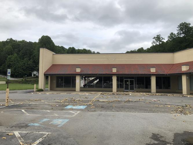 Marion City Square remains closed after partial roof collapse