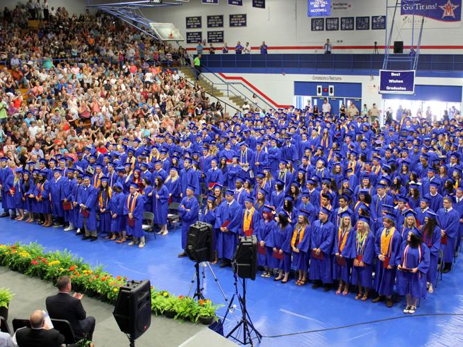 Graduation 9, rgb.jpg