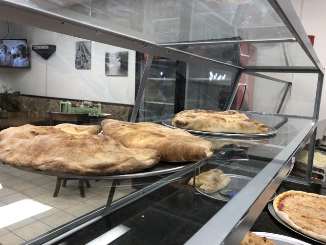 Luisa’s Italian Restaurant and Pizzeria opens at Grandview Station shopping center