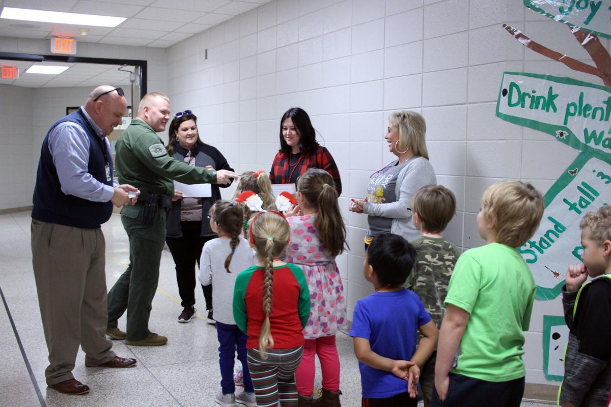 West Marion Holds Annual Christmas Door Decorating Contest Mmn
