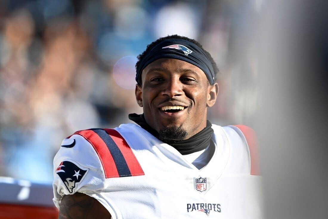 No Talks Between Patriots, J.C. Jackson