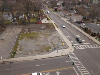 Zombie gas station site Eggertsville