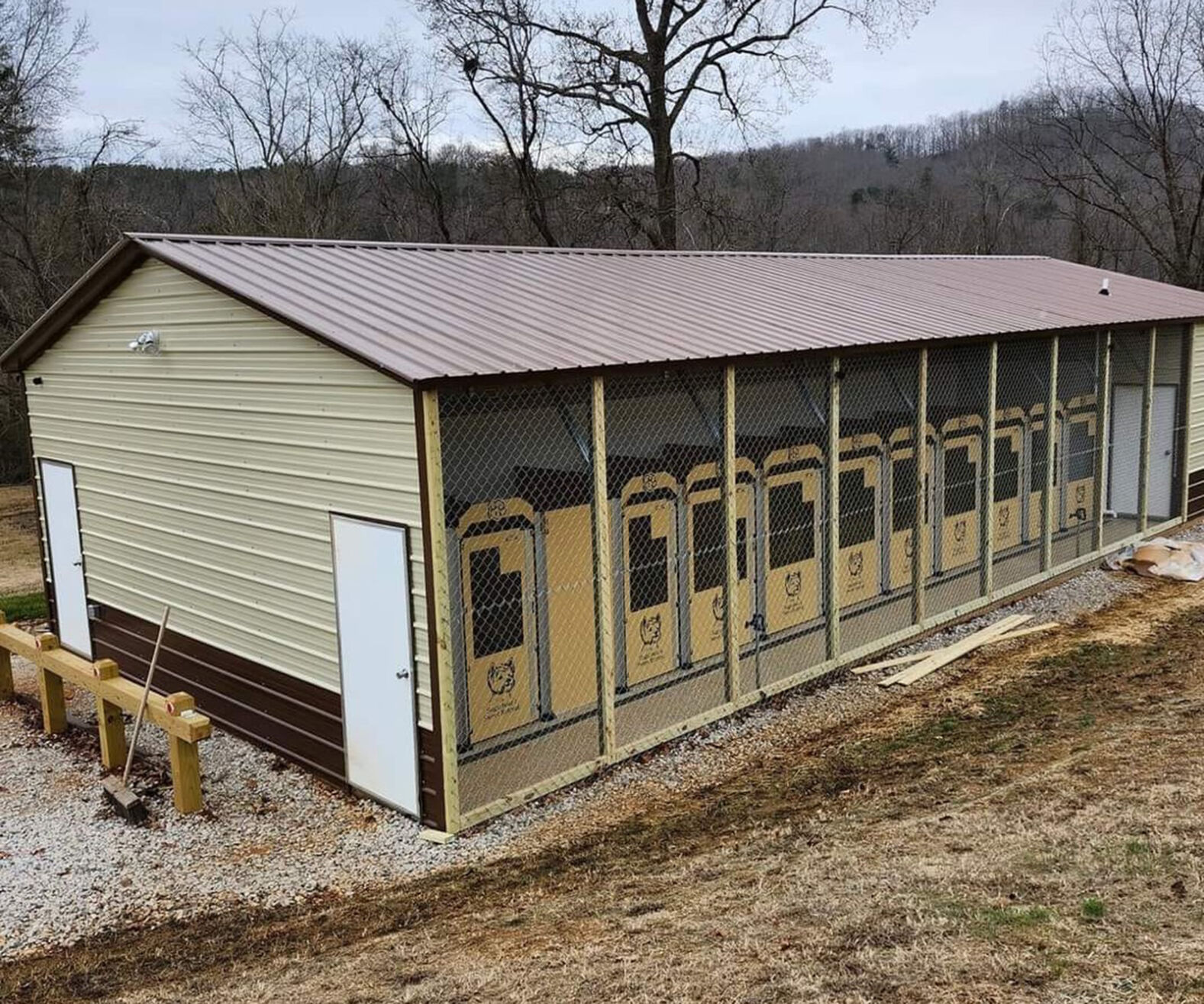 Sugarbear’s Sweet Retreat dog boarding opens in McDowell