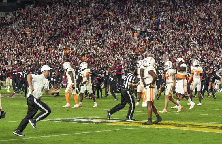 FOOTBALL-NCAA/