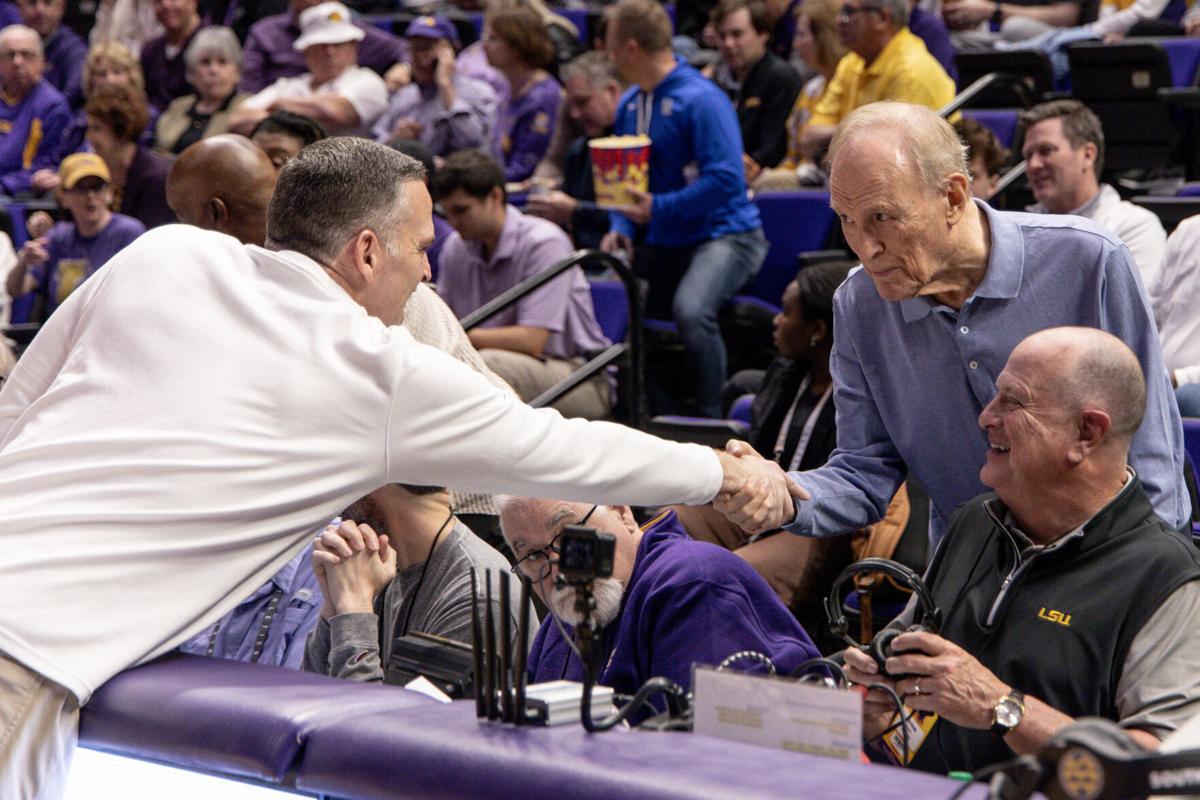 BASKETBALL-NCAA/