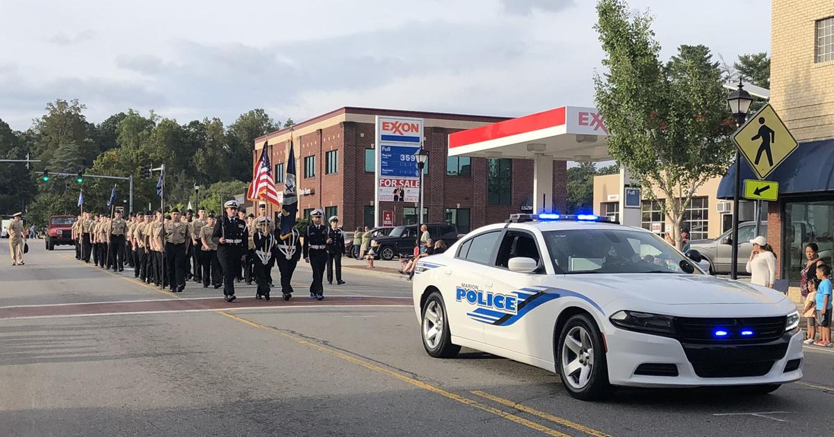 McDowell High parade held in downtown Marion