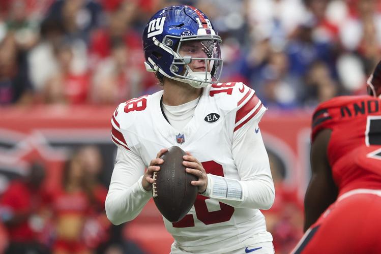 FOOTBALL-NFL-HOU-NYG/