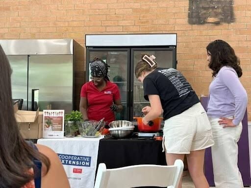 Bringing the Farm Home: NC Cooperative Extension Hosts Vibrant Mini Farmer’s Market Event in Mecklenburg County