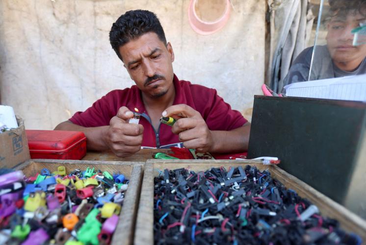 ISRAEL-PALESTINIANS/GAZA-LIGHTERS