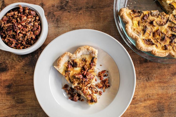 Quiche with herbed pecans