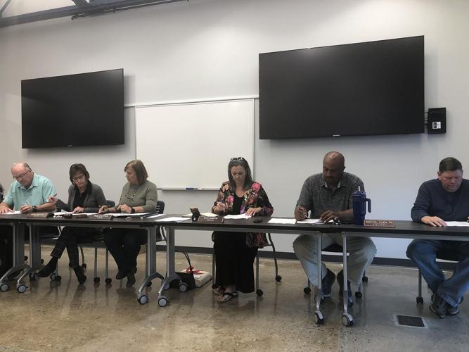 Old Fort rebuilding 6.jpg