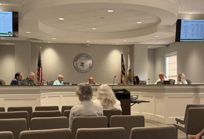 Commission gets county budget.jpg