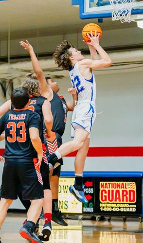 Down to the wire: East McDowell takes 2 close ones from West in middle school hoops