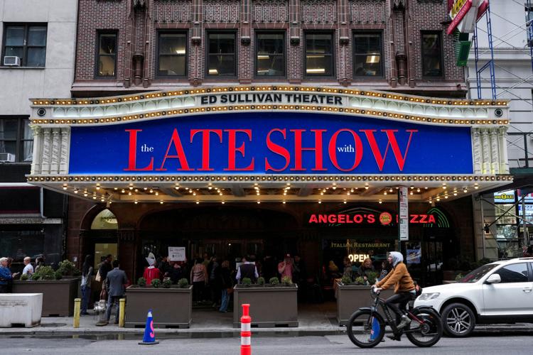 FILE PHOTO: Comedian Stephen Colbert hosts his final 'Late Show' after 11 seasons and cancellation by CBS